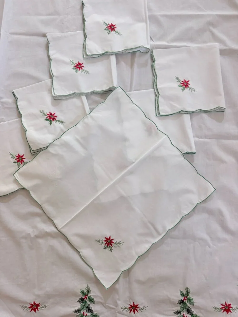 Vintage Handmade Cotton Christmas Tablecloth Set 8 Embroidered Napkins Included